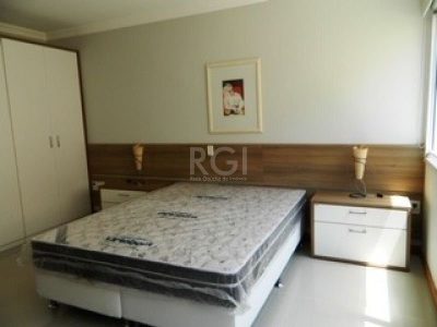 Apartamento à venda com 190m², 4 quartos, 4 suítes, 3 vagas no bairro Navegantes em Capão da Canoa - Foto 19