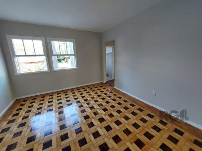 Apartamento à venda com 59m², 2 quartos no bairro Menino Deus em Porto Alegre - Foto 3