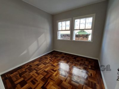 Apartamento à venda com 59m², 2 quartos no bairro Menino Deus em Porto Alegre - Foto 13