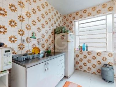 Apartamento à venda com 80m², 3 quartos, 1 vaga no bairro Petrópolis em Porto Alegre - Foto 8