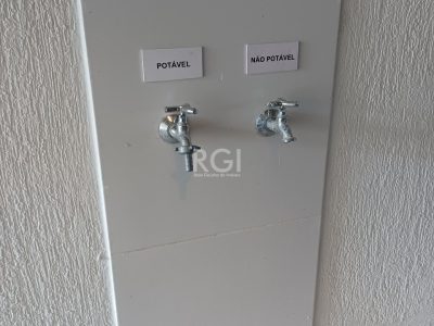 Apartamento à venda com 110m², 3 quartos, 3 suítes, 2 vagas no bairro Menino Deus em Porto Alegre - Foto 23