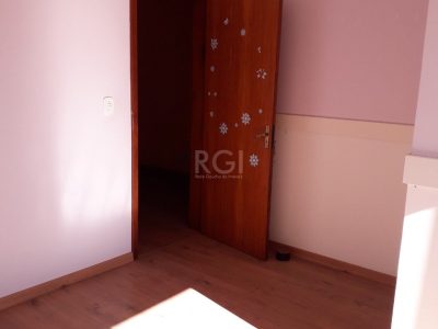 Casa à venda com 205m², 2 quartos, 1 suíte, 2 vagas no bairro Ipanema em Porto Alegre - Foto 16