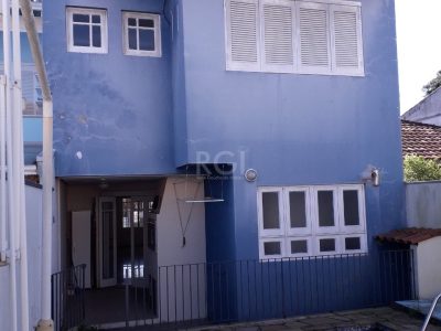 Casa à venda com 205m², 2 quartos, 1 suíte, 2 vagas no bairro Ipanema em Porto Alegre - Foto 35