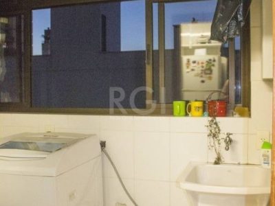 Apartamento à venda com 148m², 3 quartos, 1 suíte, 2 vagas no bairro Higienópolis em Porto Alegre - Foto 10