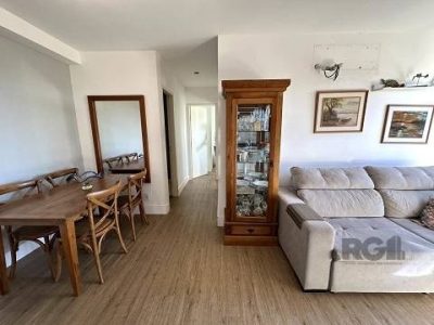 Apartamento à venda com 51m², 2 quartos, 1 suíte, 1 vaga no bairro Jardim Itu em Porto Alegre - Foto 4