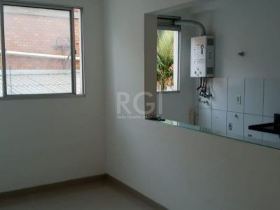 Apartamento à venda com 63m², 3 quartos, 1 suíte, 1 vaga no bairro Jardim Planalto em Porto Alegre - Foto 2