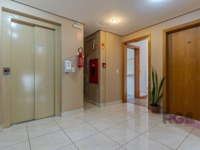 Apartamento à venda com 83m², 3 quartos, 1 suíte, 2 vagas no bairro Jardim Itu em Porto Alegre - Foto 21