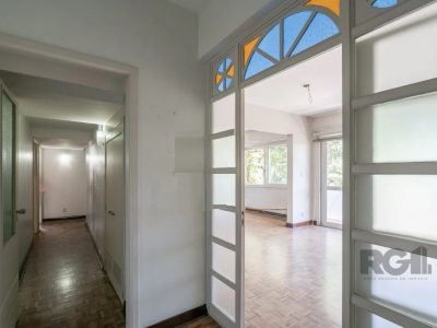 Apartamento à venda com 133m², 3 quartos, 1 vaga no bairro Auxiliadora em Porto Alegre - Foto 9