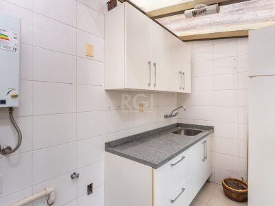 Apartamento à venda com 141m², 3 quartos, 1 suíte, 3 vagas no bairro Rio Branco em Porto Alegre - Foto 17