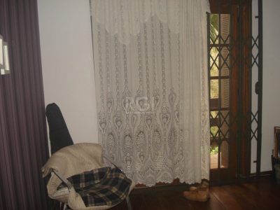 Casa à venda com 500m², 6 quartos, 2 suítes, 4 vagas no bairro Glória em Porto Alegre - Foto 31