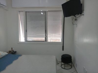 Apartamento à venda com 58m², 2 quartos, 1 vaga no bairro Farroupilha em Porto Alegre - Foto 10