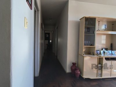 Apartamento à venda com 75m², 3 quartos no bairro Medianeira em Porto Alegre - Foto 10