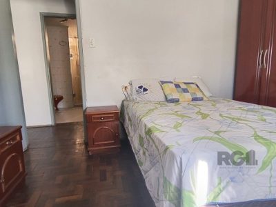 Apartamento à venda com 75m², 3 quartos no bairro Medianeira em Porto Alegre - Foto 19