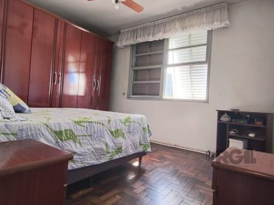 Apartamento à venda com 75m², 3 quartos no bairro Medianeira em Porto Alegre - Foto 20