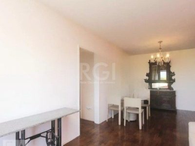 Apartamento à venda com 81m², 2 quartos, 1 vaga no bairro Três Figueiras em Porto Alegre - Foto 9