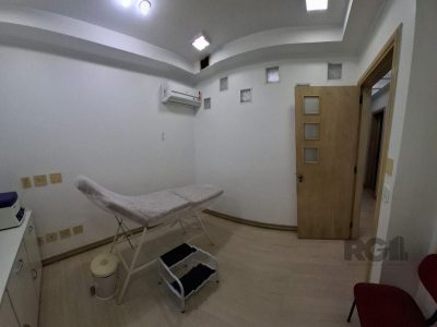 Conjunto/Sala à venda com 62m², 1 vaga no bairro Moinhos de Vento em Porto Alegre - Foto 18