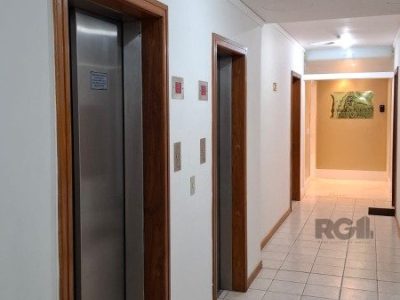 Conjunto/Sala à venda com 62m², 1 vaga no bairro Moinhos de Vento em Porto Alegre - Foto 10