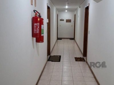 Conjunto/Sala à venda com 62m², 1 vaga no bairro Moinhos de Vento em Porto Alegre - Foto 12