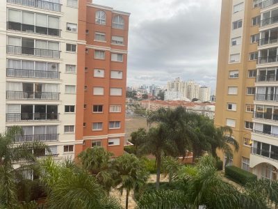 Apartamento à venda com 162m², 3 quartos, 3 suítes, 2 vagas no bairro Jardim Europa em Porto Alegre - Foto 4