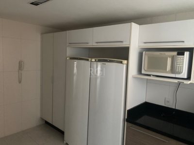 Apartamento à venda com 162m², 3 quartos, 3 suítes, 2 vagas no bairro Jardim Europa em Porto Alegre - Foto 9