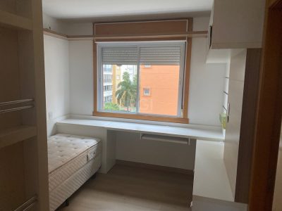 Apartamento à venda com 162m², 3 quartos, 3 suítes, 2 vagas no bairro Jardim Europa em Porto Alegre - Foto 16