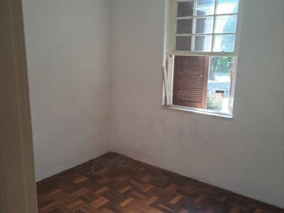 Apartamento à venda com 51m², 2 quartos no bairro Passo d'Areia em Porto Alegre - Foto 2