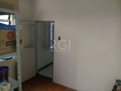 Casa à venda com 300m², 2 quartos, 1 suíte, 3 vagas no bairro Cristo Redentor em Porto Alegre - Foto 13