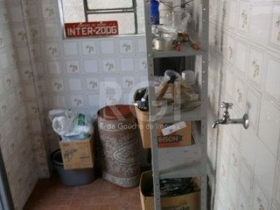 Casa à venda com 300m², 2 quartos, 1 suíte, 3 vagas no bairro Cristo Redentor em Porto Alegre - Foto 14