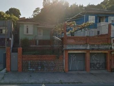 Casa à venda com 180m², 3 quartos, 2 vagas no bairro Glória em Porto Alegre - Foto 9