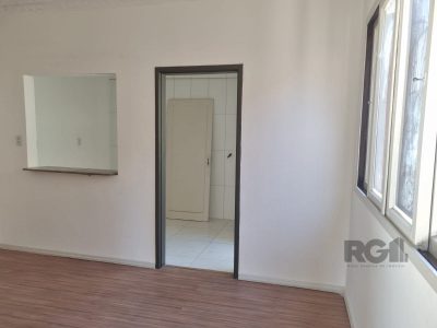 Apartamento à venda com 54m², 2 quartos no bairro Petrópolis em Porto Alegre - Foto 4