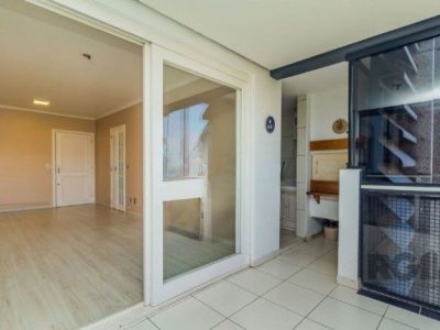 Apartamento à venda com 94m², 3 quartos, 1 suíte, 1 vaga no bairro Menino Deus em Porto Alegre - Foto 4