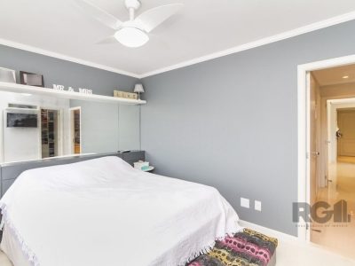 Apartamento à venda com 146m², 3 quartos, 1 suíte, 2 vagas no bairro Petrópolis em Porto Alegre - Foto 13