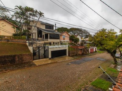 Casa à venda com 203m², 3 quartos, 1 suíte, 2 vagas no bairro Santa Tereza em Porto Alegre - Foto 37