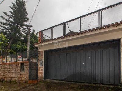 Casa à venda com 203m², 3 quartos, 1 suíte, 2 vagas no bairro Santa Tereza em Porto Alegre - Foto 39