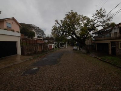 Casa à venda com 203m², 3 quartos, 1 suíte, 2 vagas no bairro Santa Tereza em Porto Alegre - Foto 41