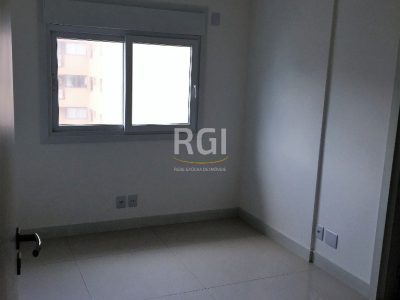 Apartamento à venda com 123m², 3 quartos, 2 suítes, 2 vagas no bairro Centro em Capão da Canoa - Foto 5