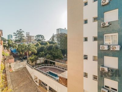 Cobertura à venda com 101m², 2 quartos, 1 vaga no bairro Passo d'Areia em Porto Alegre - Foto 12