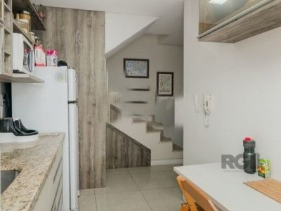 Cobertura à venda com 101m², 2 quartos, 1 vaga no bairro Passo d'Areia em Porto Alegre - Foto 17