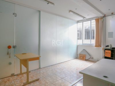 Conjunto/Sala à venda com 54m² no bairro Moinhos de Vento em Porto Alegre - Foto 2