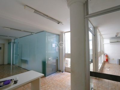 Conjunto/Sala à venda com 54m² no bairro Moinhos de Vento em Porto Alegre - Foto 8