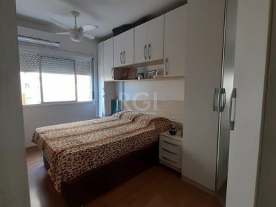 Apartamento à venda com 67m², 3 quartos, 1 suíte, 1 vaga no bairro Partenon em Porto Alegre - Foto 5