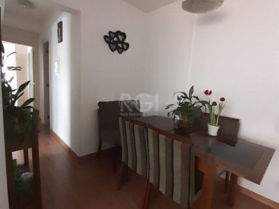 Apartamento à venda com 67m², 3 quartos, 1 suíte, 1 vaga no bairro Partenon em Porto Alegre - Foto 8