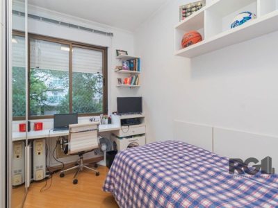 Apartamento à venda com 107m², 3 quartos, 1 suíte, 2 vagas no bairro São João em Porto Alegre - Foto 32