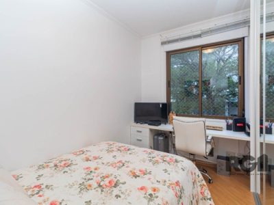 Apartamento à venda com 107m², 3 quartos, 1 suíte, 2 vagas no bairro São João em Porto Alegre - Foto 27