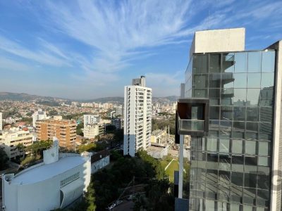 Apartamento à venda com 76m², 2 quartos, 1 suíte, 2 vagas no bairro Petrópolis em Porto Alegre - Foto 14