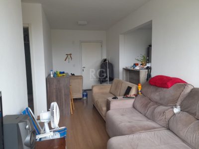 Apartamento à venda com 59m², 2 quartos, 1 suíte, 1 vaga no bairro São João em Porto Alegre - Foto 3