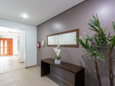 Apartamento à venda com 48m², 2 quartos, 1 vaga no bairro Glória em Porto Alegre - Foto 5