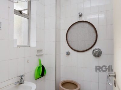 Apartamento à venda com 126m², 3 quartos, 1 suíte, 2 vagas no bairro Higienópolis em Porto Alegre - Foto 29