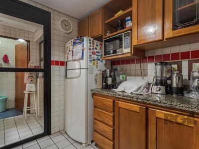 Cobertura à venda com 266m², 3 quartos, 1 suíte, 2 vagas no bairro Petrópolis em Porto Alegre - Foto 16