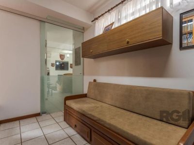 Cobertura à venda com 266m², 3 quartos, 1 suíte, 2 vagas no bairro Petrópolis em Porto Alegre - Foto 23